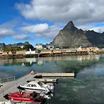 Lofoten - Rostad Retro Rorbuer