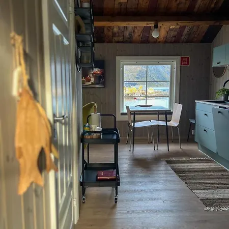 Lofoten - Rostad Retro Rorbuer Apartamento
