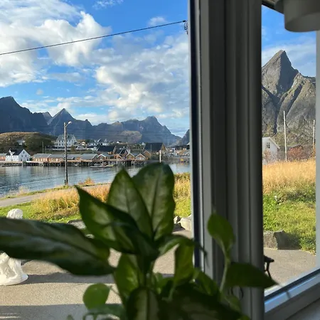 Apartment Lofoten - Rostad Retro Rorbuer Reine