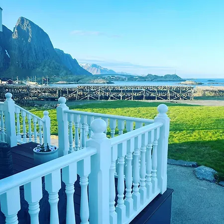 Lofoten - Rostad Retro Rorbuer *