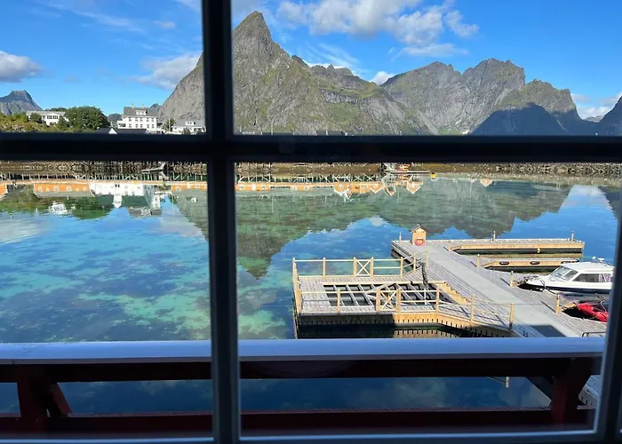 Lofoten - Rostad Retro Rorbuer Lägenhet Reine