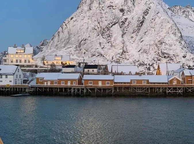 Lofoten - Rostad Retro Rorbuer Daire Reine