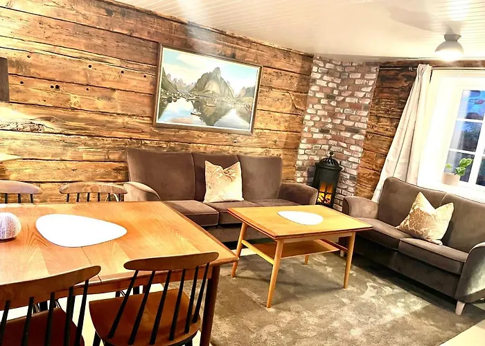 Lofoten - Rostad Retro Rorbuer * Reine