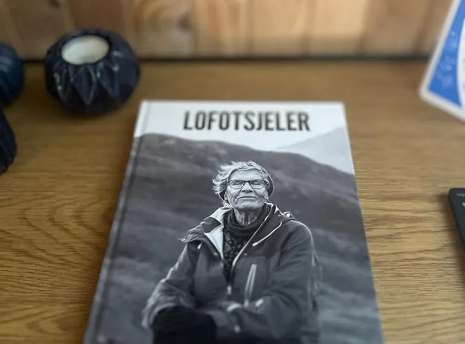 Lofoten - Rostad Retro Rorbuer * Reine